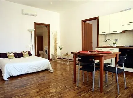 Casa Giada Hotell 2*